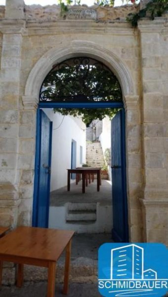 Panormos Traditionelle und große Ruine zum Verkauf im Dorf Panormos auf Kreta Haus kaufen